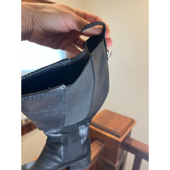BCBG Judie Black Leather Riding Boot Size 7 - Picture 9 of 10